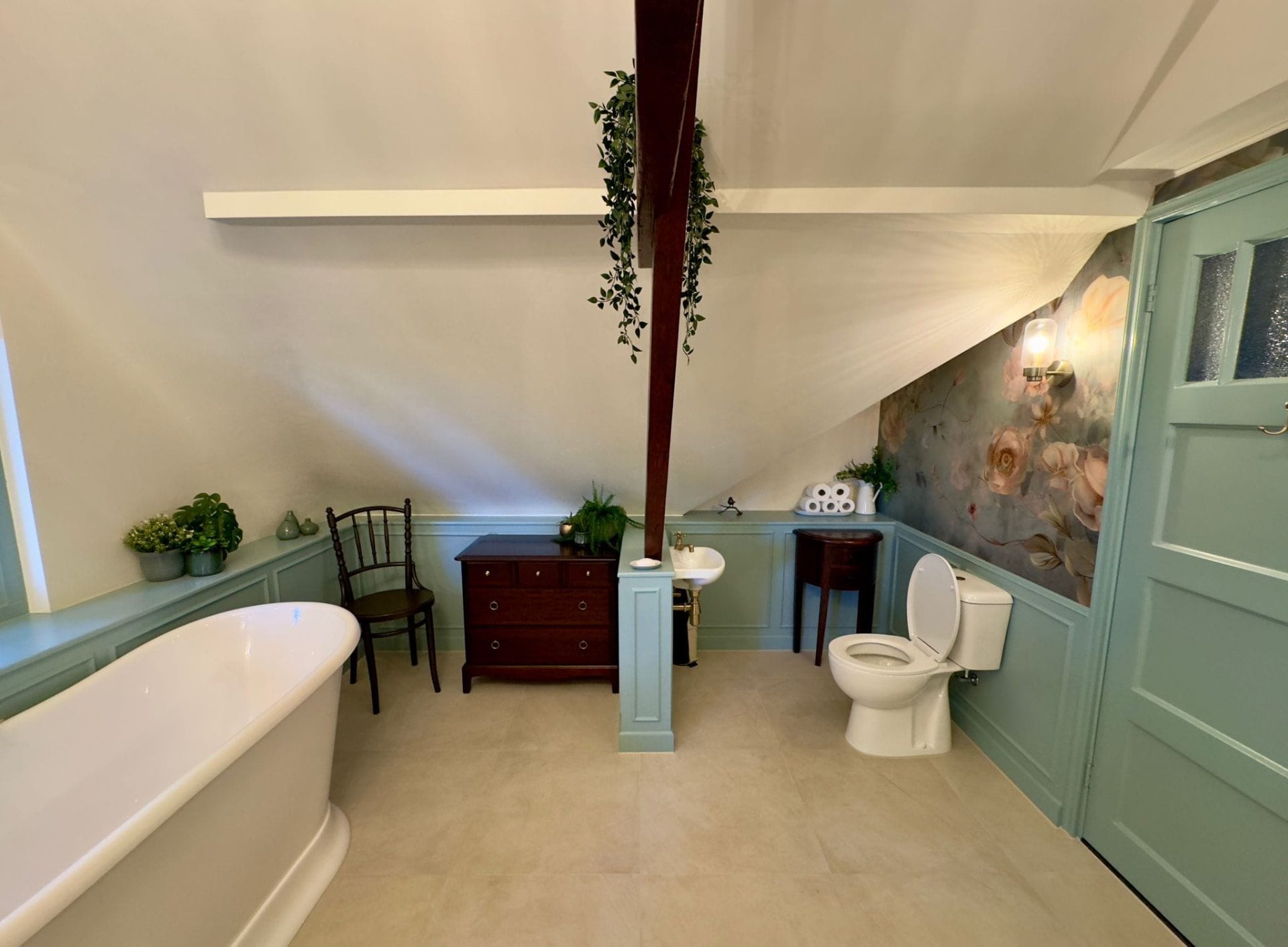 Luxe badkamer afwerking